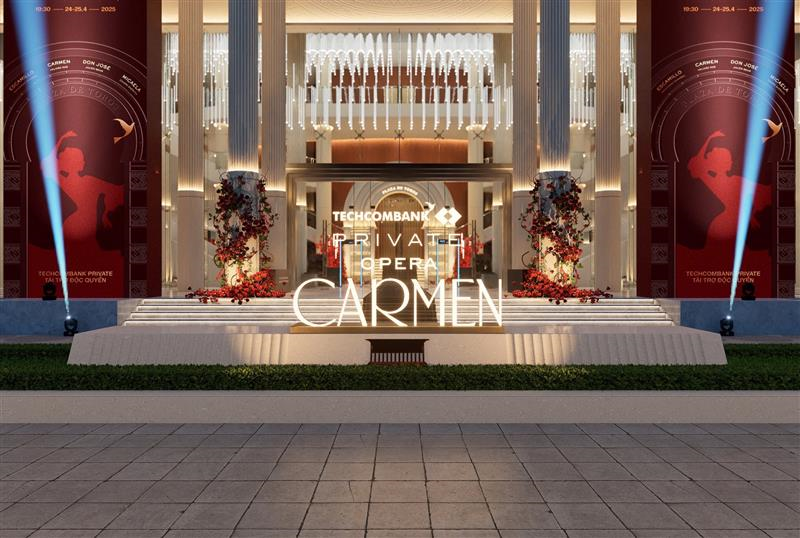 Kh&aacute;ch mời bước v&agrave;o &ldquo;kh&ocirc;ng gian Carmen&rdquo; ngay từ sảnh nh&agrave; h&aacute;t