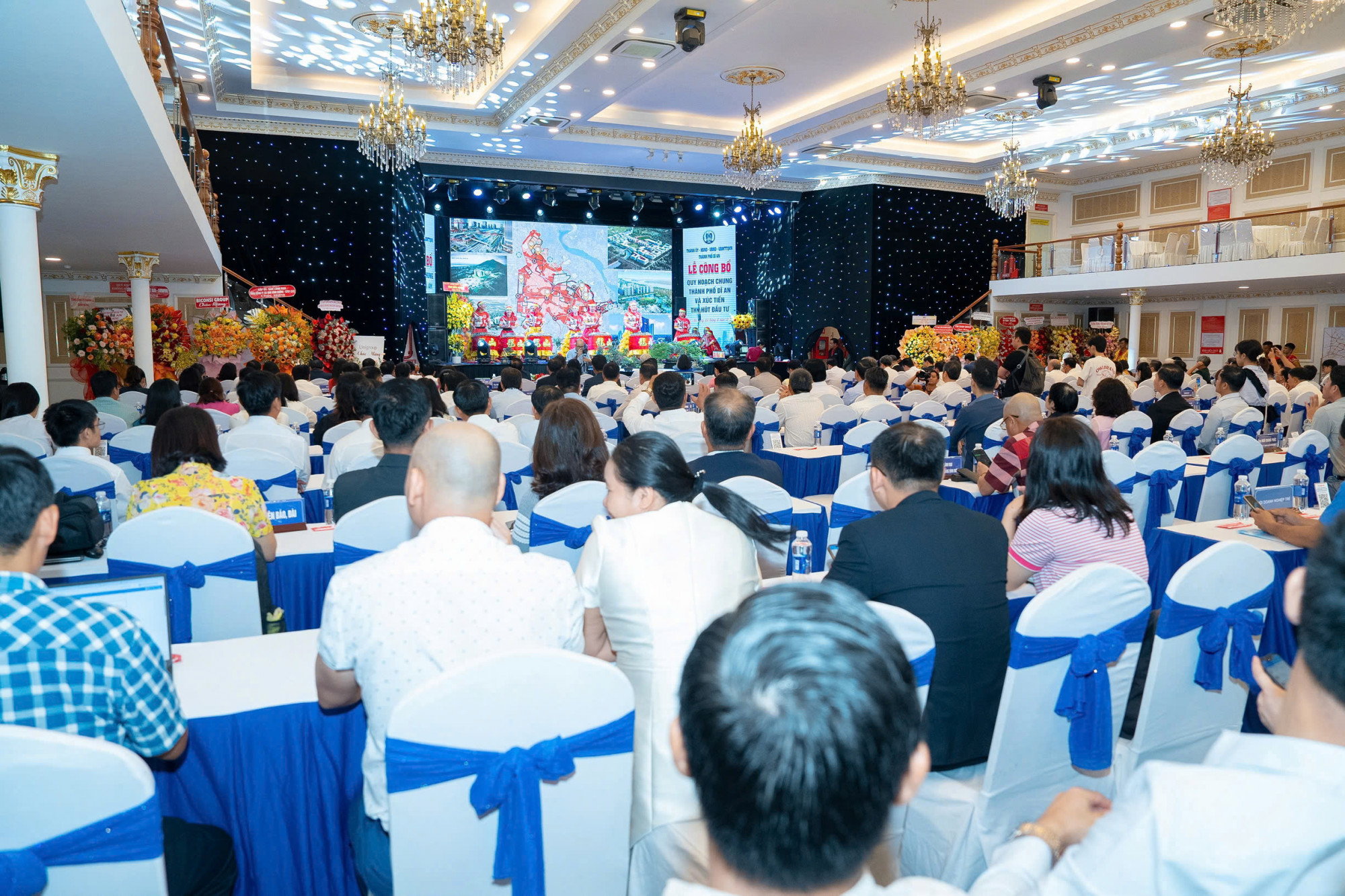 To&agrave;n cảnh lễ c&ocirc;ng bố quy hoạch chung th&agrave;nh phố Dĩ An v&agrave; x&uacute;c tiến thu h&uacute;t đầu tư