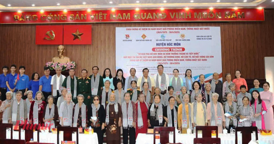 Chương tr&igrave;nh họp mặt, tri &acirc;n Mẹ Việt Nam Anh h&ugrave;ng, nữ thương binh, nữ cựu t&ugrave;, nữ biệt động S&agrave;i G&ograve;n.