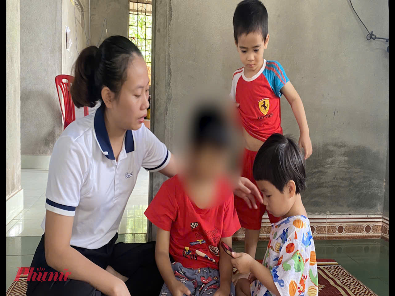 Sau gần nửa th&aacute;ng  điều trị bệnh nh&acirc;n nhi N.V.T được trở v&agrave; nh&agrave;