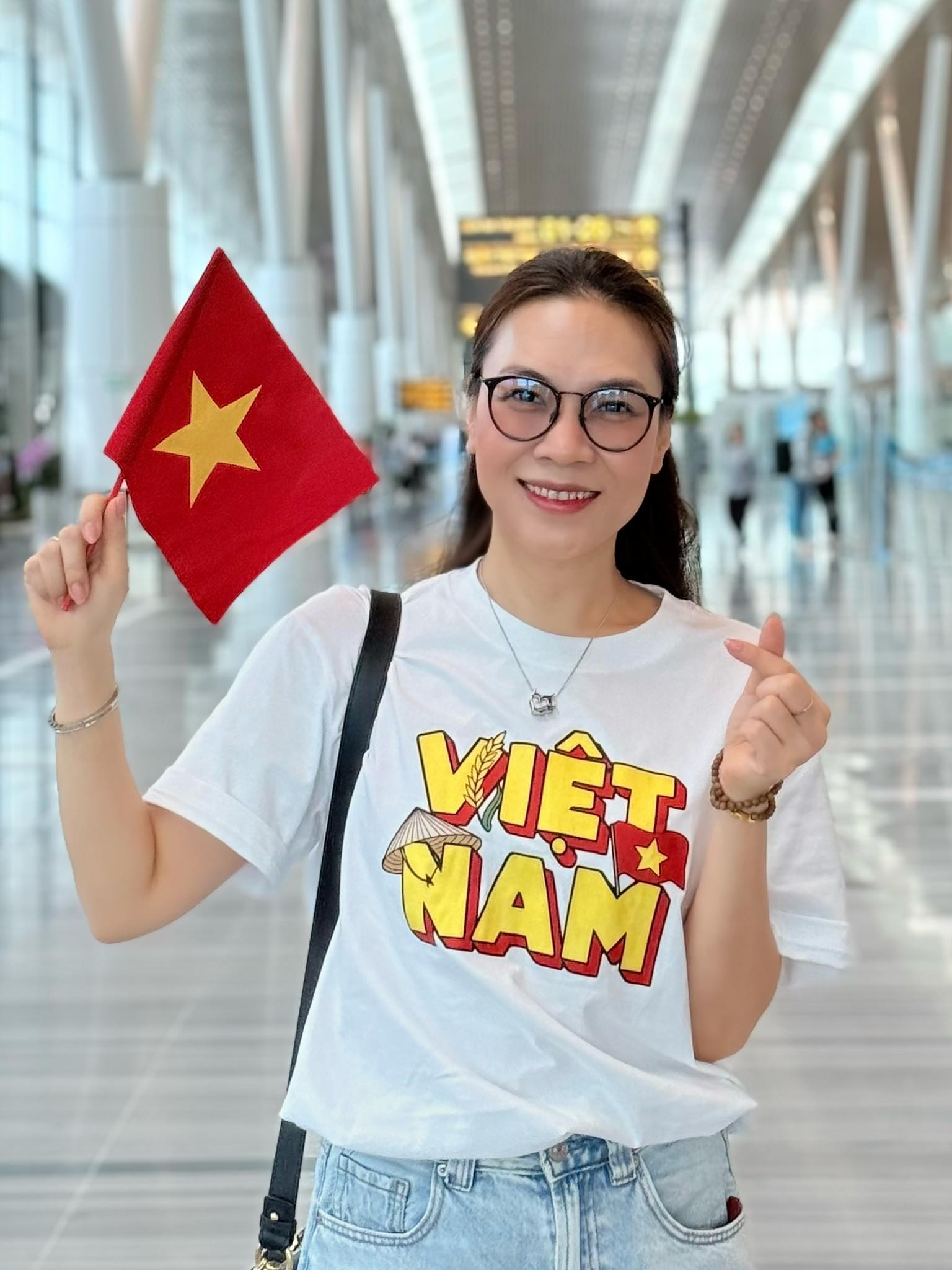 Ca sĩ Mỹ T&acirc;m lan toả h&igrave;nh ảnh y&ecirc;u 