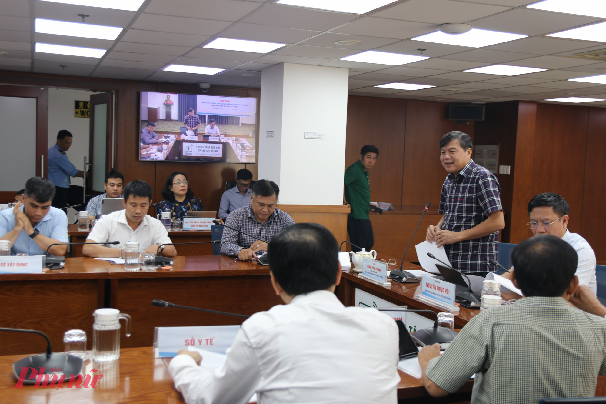 Ph&oacute; trưởng ban Tuy&ecirc;n gi&aacute;o v&agrave; D&acirc;n vận Th&agrave;nh ủy TPHCM Tăng Hữu Phong 