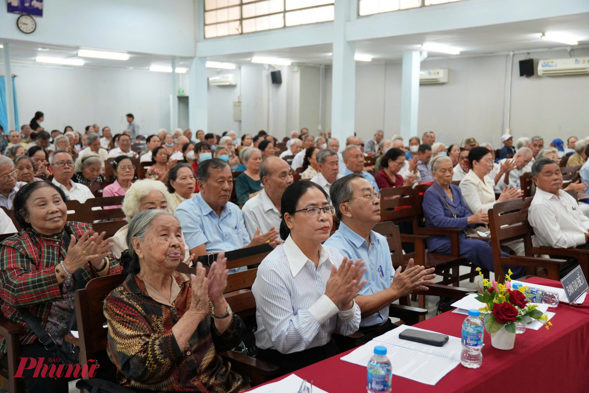 C&aacute;c đại biểu tham dự hội nghị
