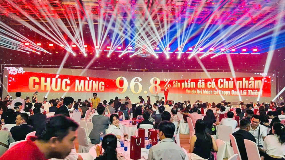C&aacute;c s&agrave;n v&agrave; nh&acirc;n vi&ecirc;n m&ocirc;i giới bất động sản li&ecirc;n tục khoe th&ocirc;ng tin, h&igrave;nh ảnh booking phi thực tế tr&ecirc;n c&aacute;c nền tảng mạng x&atilde; hội