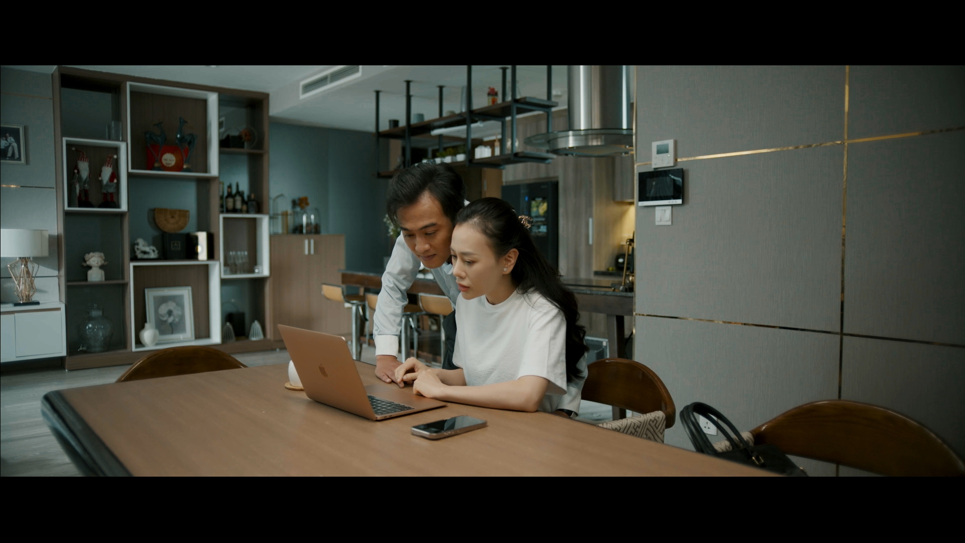 Phương Oanh v&agrave; Do&atilde;n Quốc Đam t&aacute;i hợp lần thứ 3 tr&ecirc;n m&agrave;n ảnh nhỏ