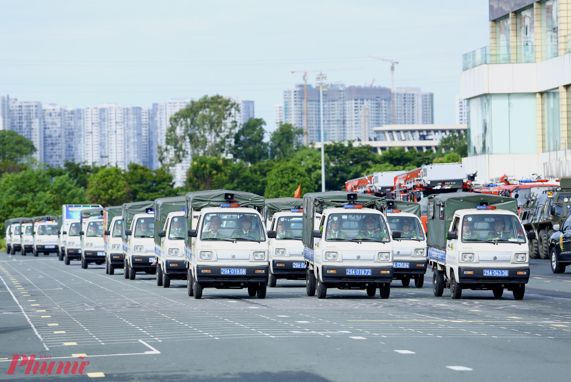 C&aacute;c khối xe nghiệp vụ đang được bi&ecirc;n chế sử dụng của c&ocirc;ng an H&agrave; Nội.