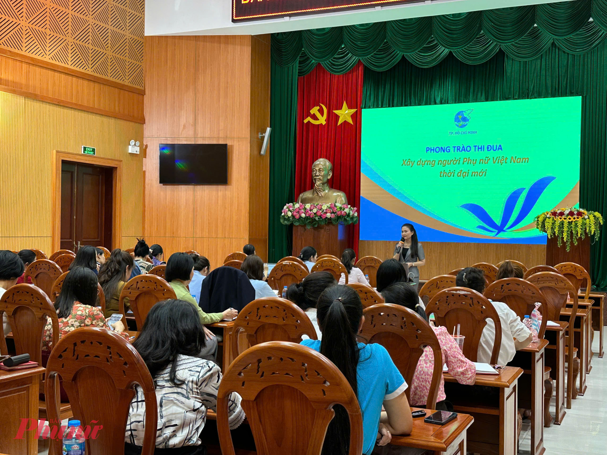 Hội LHPN TPHCM tổ chức tập huấn, bồi dưỡng nghiệp vụ c&ocirc;ng t&aacute;c Hội cho Chủ tịch, Ph&oacute; Chủ tịch Hội LHPN cấp x&atilde;, phường 
