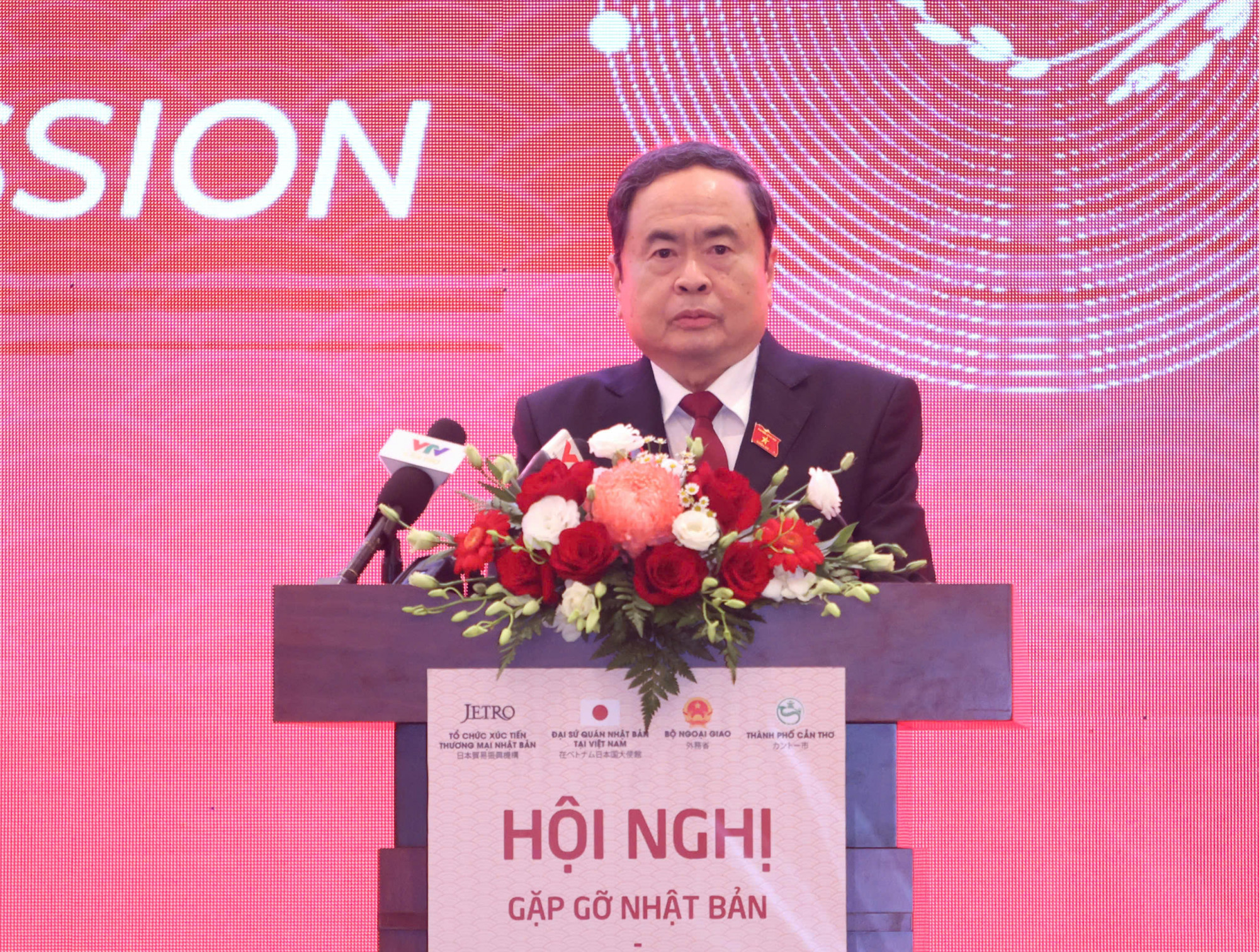 &ocirc;ng Trần Thanh Mẫn - Chủ tịch Quốc hội Trần Thanh Mẫn cảm ơn Đại sứ