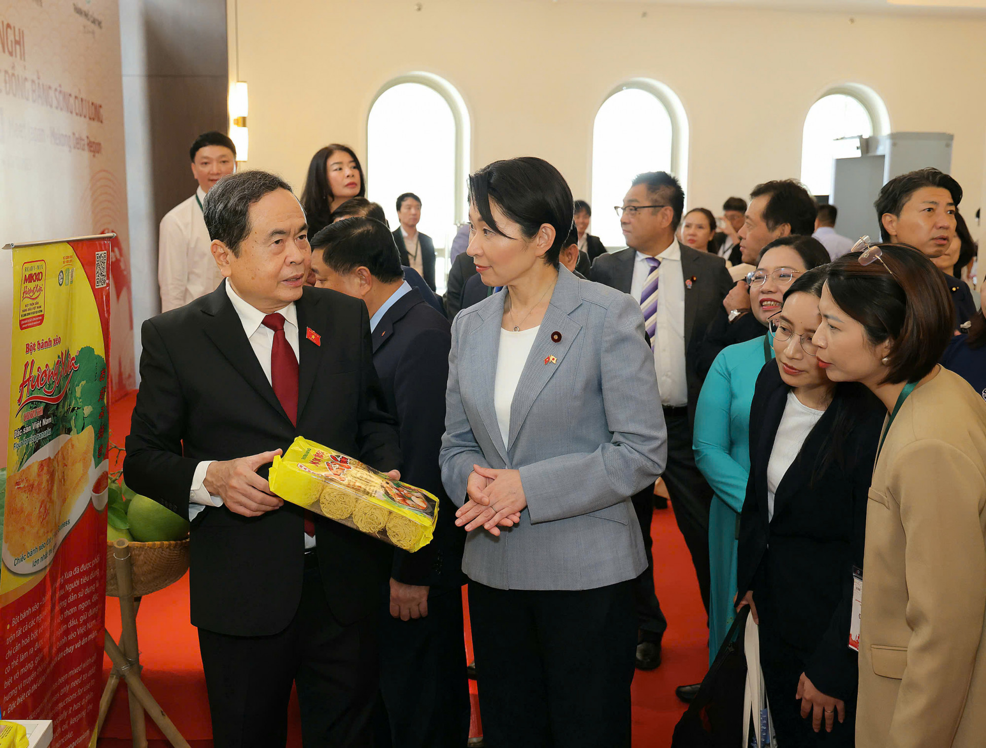 &ocirc;ng Trần Thanh Mẫn - Chủ tịch Quốc hội Trần Thanh Mẫn cảm ơn Đại sứ