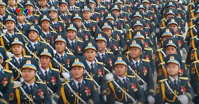 Khối Sĩ quan Ph&ograve;ng kh&ocirc;ng - Kh&ocirc;ng qu&acirc;n - Nguồn ảnh: VTV