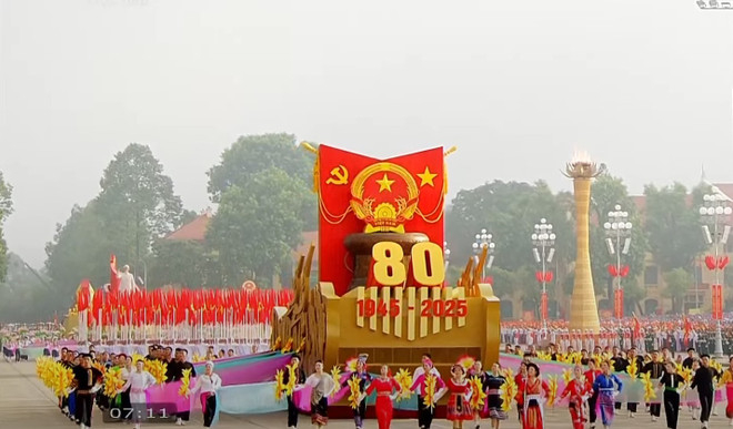 Khối Quốc huy nước Cộng h&ograve;a x&atilde; hội chủ nghĩa Việt Nam - Nguồn ảnh: VTV