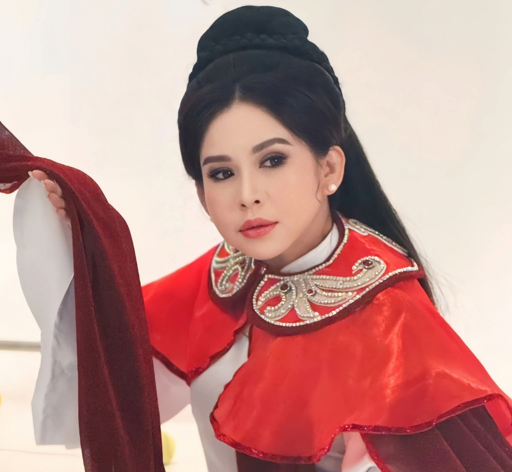 Tạo hình công chúa Ngọc Hân của Bình Tinh trong Hồn thơ ngọc - Ảnh: NVCC