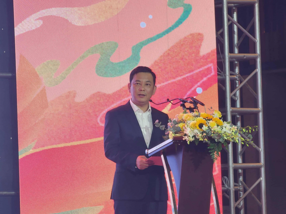 , Ph&oacute; Chủ tịch Li&ecirc;n hiệp c&aacute;c tổ chức hữu nghị Việt Nam, &ocirc;ng Đồng Huy Cương ph&aacute;t biểu tại sự kiện