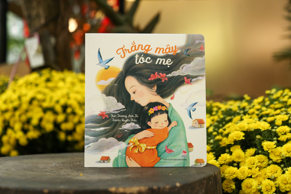 T&acirc;̣p thơ có ý nghĩa cho mùa Vu Lan 2025