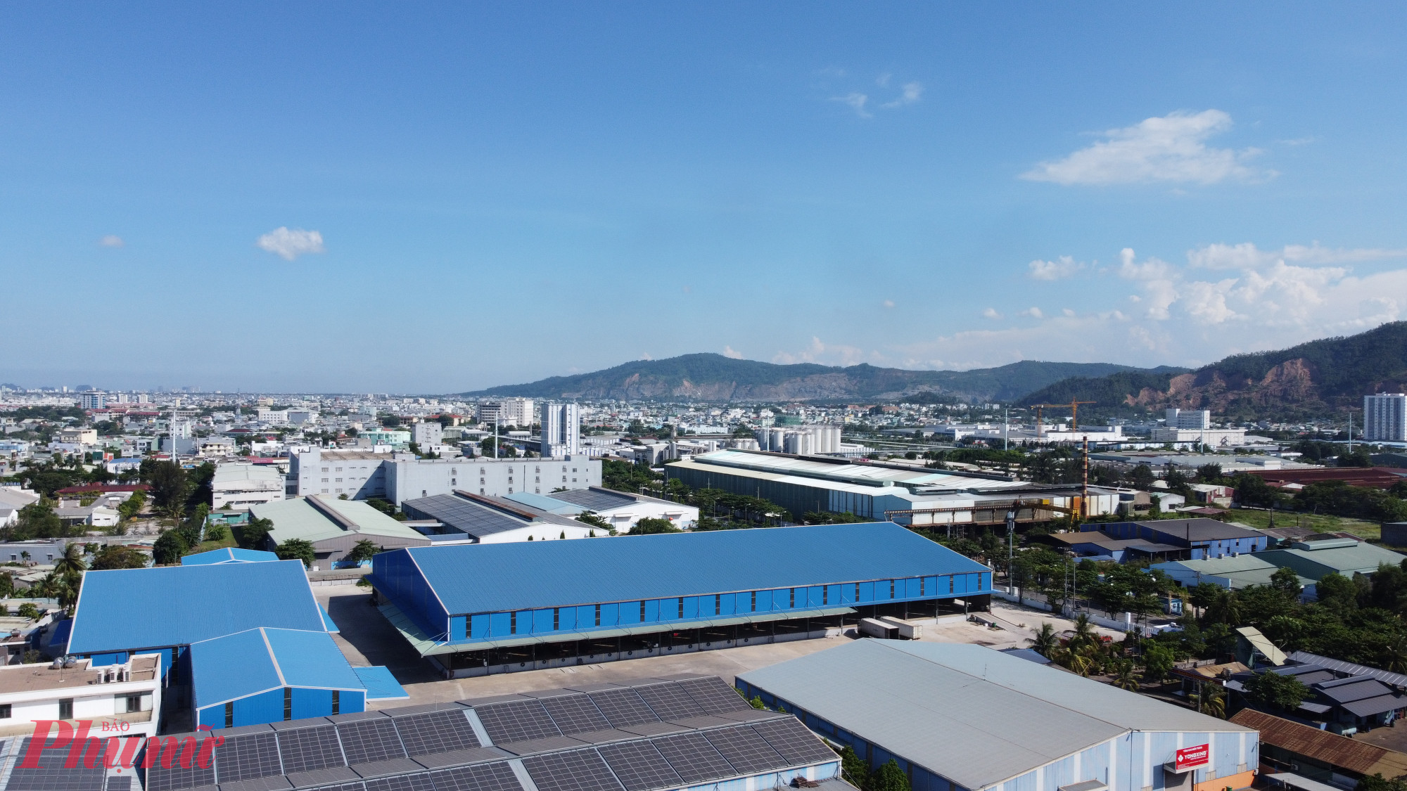 Một g&oacute;c khu c&ocirc;ng nghiệp Ho&agrave; Kh&aacute;nh