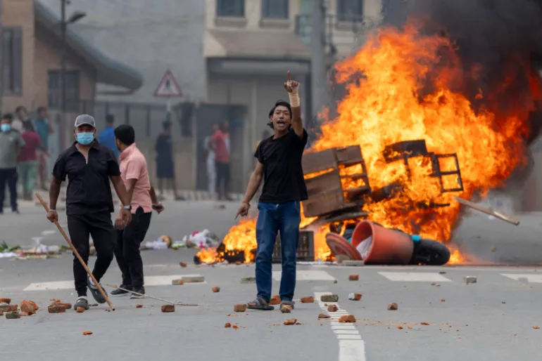 Người d&acirc;n biểu t&igrave;nh ở Kathmandu - Ảnh: Narendra Shrestha/EPA