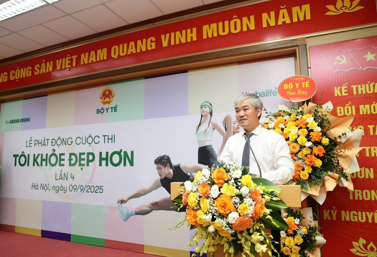 Nh&agrave; b&aacute;o Trần Tuấn Linh - Tổng bi&ecirc;n tập B&aacute;o Sức khỏe & Đời sống, Trưởng Ban tổ chức cuộc thi &ldquo;T&ocirc;i khỏe đẹp hơn&rdquo; lần 4 - Ảnh: Herbalife Việt Nam