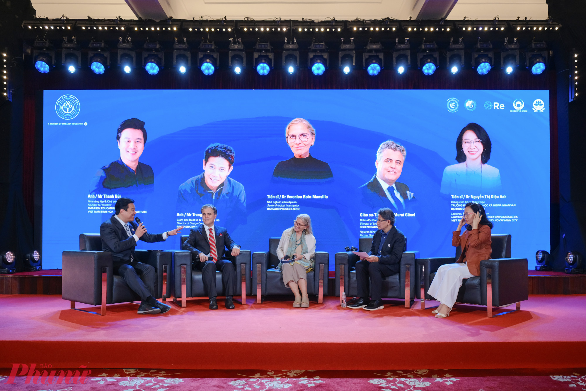 Hội thảo quy tụ nhiều chuy&ecirc;n gia trong nước v&agrave; quốc tế