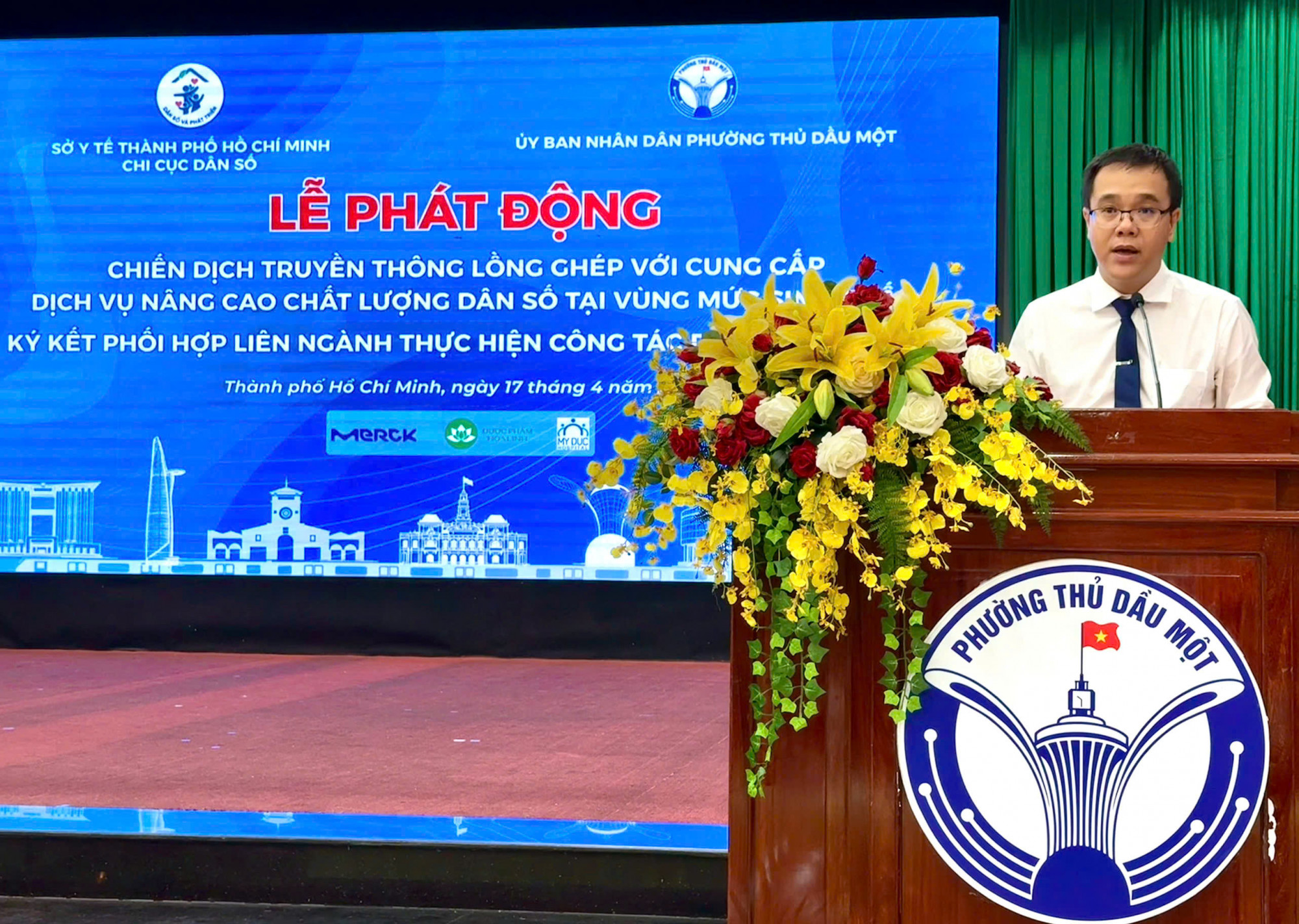&Ocirc;ng Phạm Ch&aacute;nh Trung - Chi cục trưởng Chi cục D&acirc;n số TPHCM - Ảnh: C&aacute;t Qu&acirc;n
