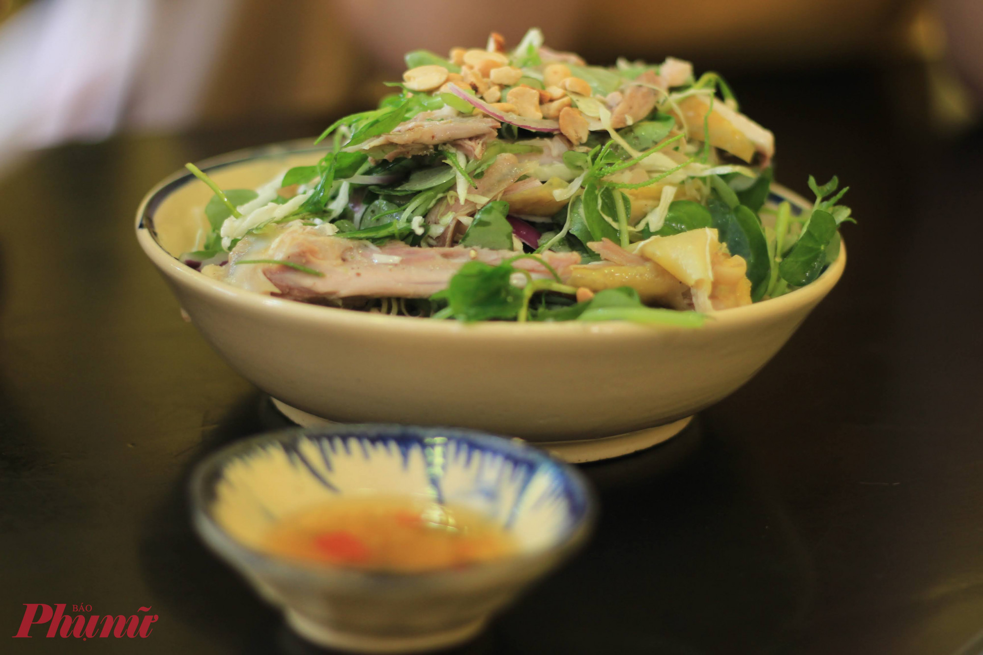 Nếu chợ Hồ Thị Kỷ nổi tiếng với thi&ecirc;n đường ăn vặt, th&igrave; 