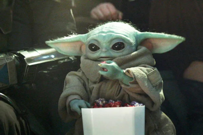 Baby Yoda được hình thành túuwj góp sức của hơn 100 nghệ sĩ và kỹ thuật viên