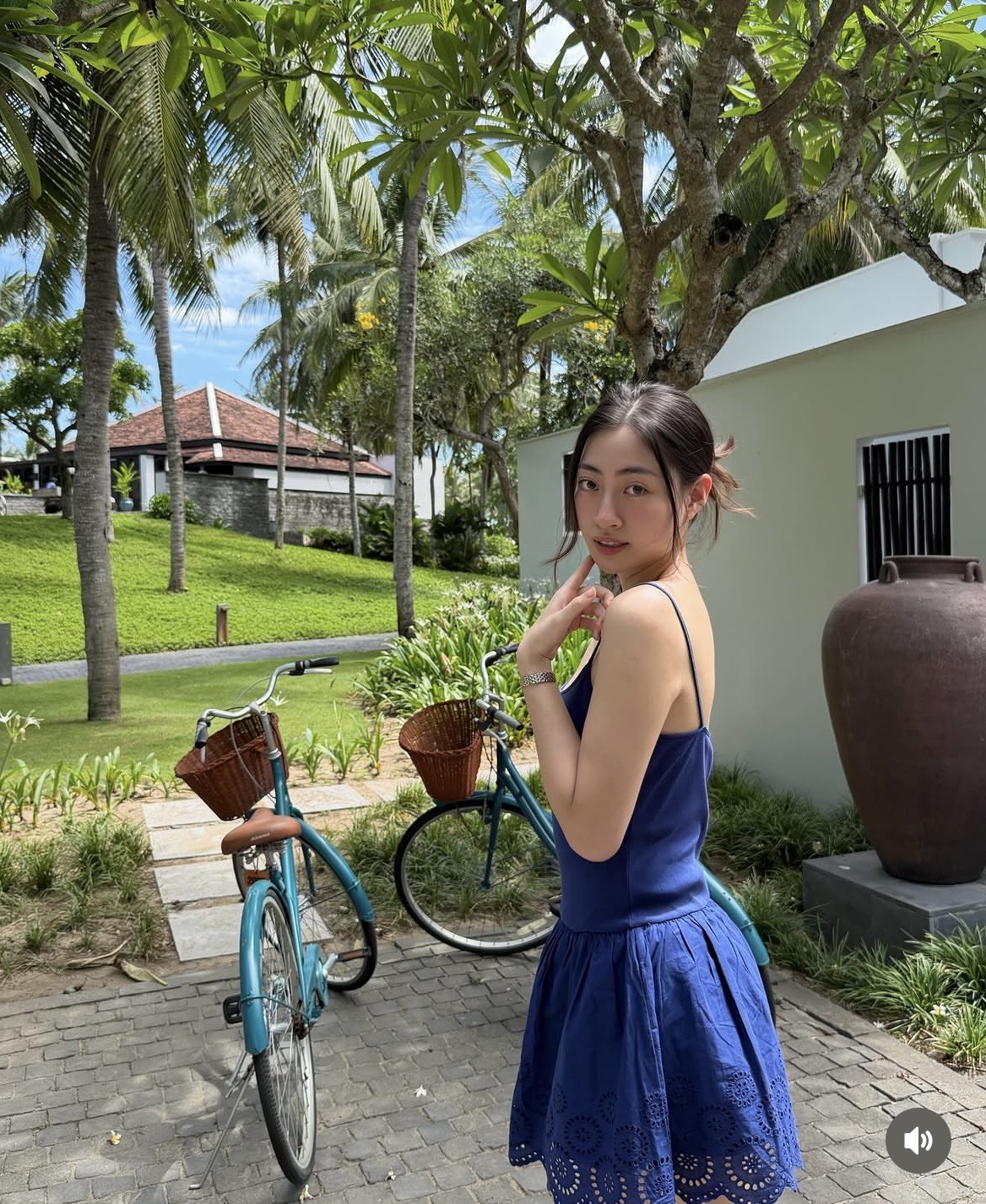 Nhan sắc ng&agrave;y c&agrave;ng quyến rũ của Lương Th&ugrave;y Linh - Ảnh: Instagram Lương Th&ugrave;y Linh