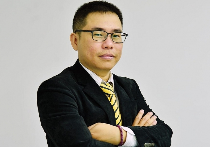 &Ocirc;ng Phan Dũng Kh&aacute;nh 