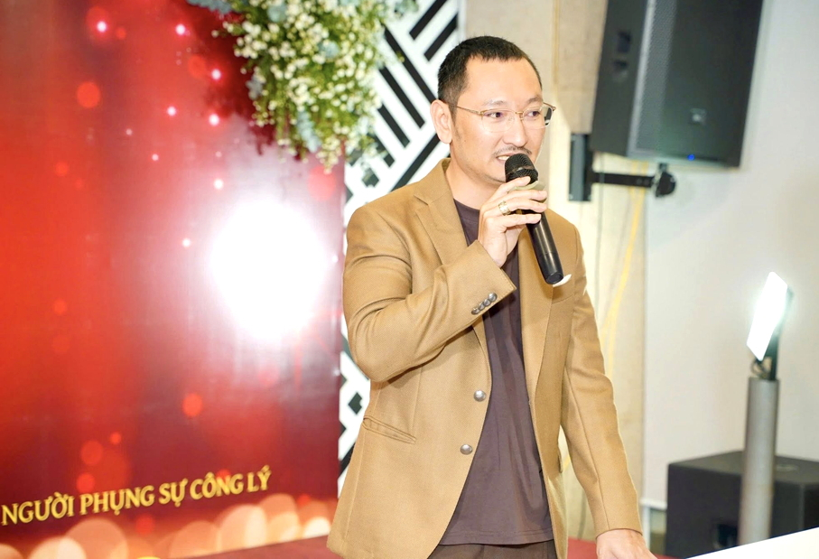 Yêu nhầm kẻ đào mỏ, trả giá bằng gì?
