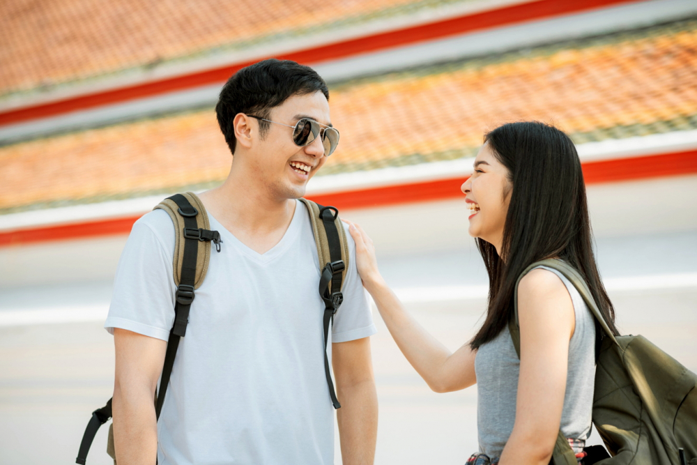 Kh&ocirc;ng &iacute;t người vướng bẫy t&igrave;nh &aacute;i tr&ecirc;n h&agrave;nh tr&igrave;nh đi t&igrave;m một nửa - Nguồn ảnh minh họa: Freepik