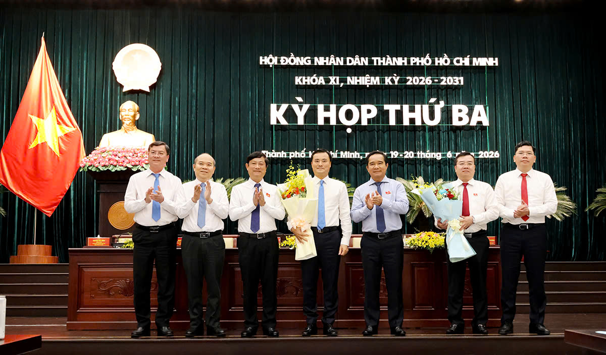 &Ocirc;ng B&ugrave;i Xu&acirc;n Cường vừa được HĐND TPHCM biểu quyết th&ocirc;ng qua việc miễn nhiệm chức danh Ph&oacute; Chủ tịch UBND TPHCM v&agrave;o ng&agrave;y 19/6 - Ảnh: T.T