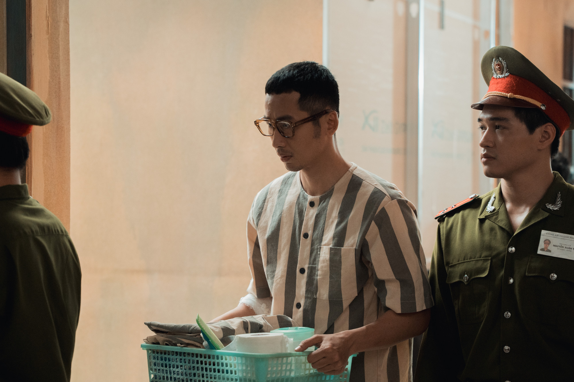Tuấn Trần, Ma Ran Đô đóng 'Trại giam hạnh phúc'
