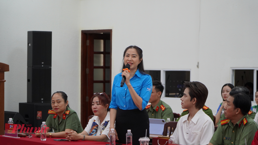 MC Quỳnh Hoa chia sẻ về tr&aacute;ch nhiệm của người nghệ sĩ trong việc sử dụng sức ảnh hưởng để truyền cảm hứng sống l&agrave;nh mạnh, n&oacute;i kh&ocirc;ng với ma t&uacute;y v&agrave; đồng h&agrave;nh c&ugrave;ng c&aacute;c hoạt động v&igrave; cộng đồng.