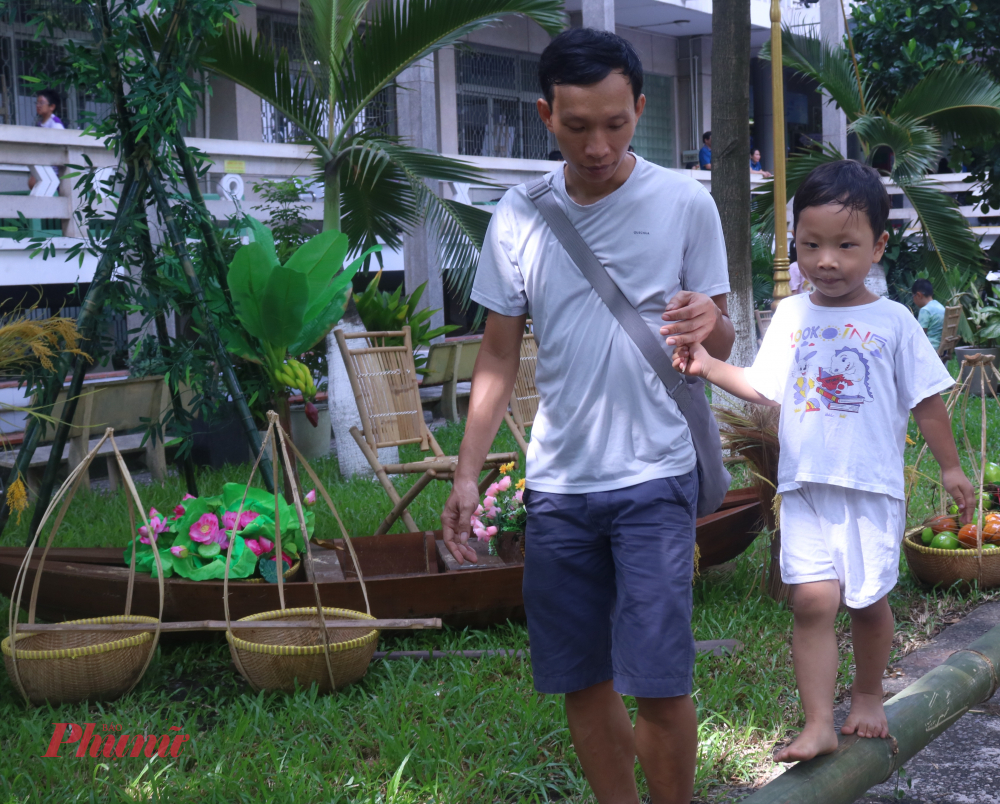 Rộn ràng khai mạc Ngày hội sách lớn nhất năm dành cho thiếu nhi TPHCM