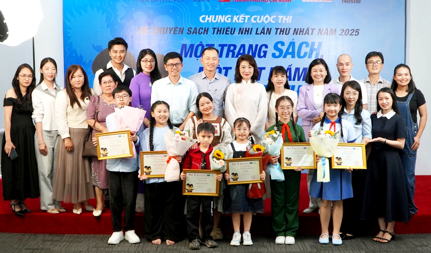 Cuộc thi Kể chuyện s&aacute;ch thiếu nhi lần 1 - năm 2025 c&oacute; sự đồng h&agrave;nh của nhi&ecirc;̀u nh&agrave; văn, nghệ sĩ, đạo diễn t&ecirc;n tuổi 