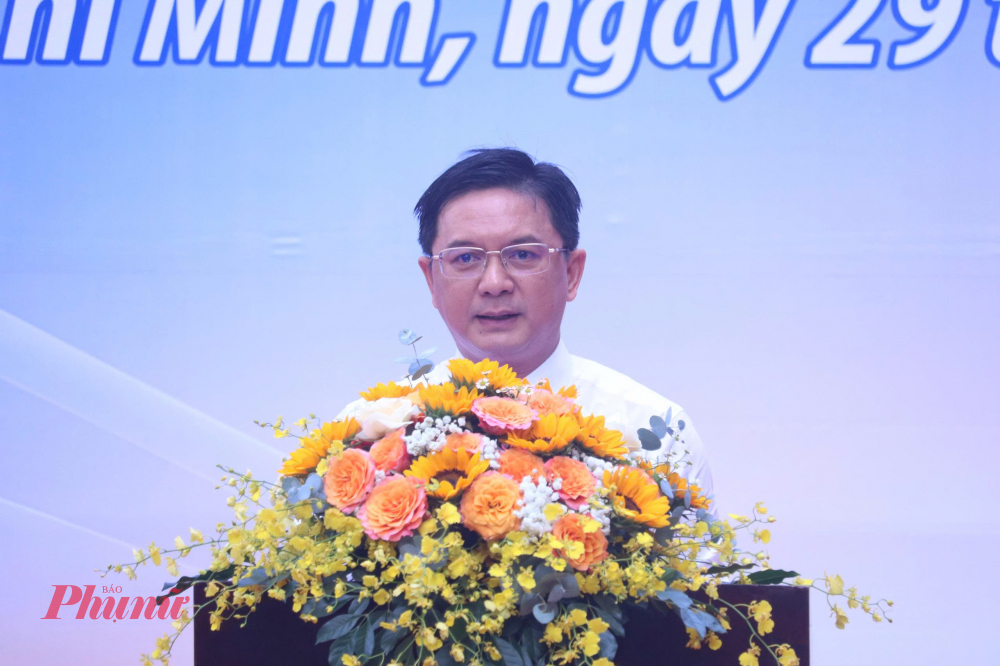 Khai mạc triển lãm ảnh “Sài Gòn – Gia Định – Thành phố Hồ Chí Minh: Bản anh hùng ca và khát vọng trong kỷ nguyên vươn mình”