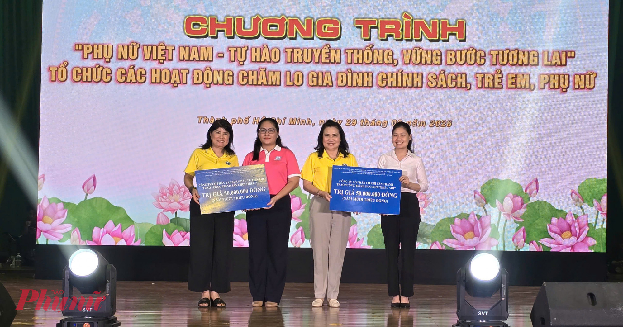 C c&ocirc;ng ty Cổ phần tập đo&agrave;n Tiến Lộc; c&ocirc;ng ty Cổ phần Cơ Kh&iacute;  T&acirc;n Thanh trao tặng c&ocirc;ng tr&igrave;nh &ldquo;S&acirc;n chơi thiếu nhi kết hợp tập luyện thể dục&rdquo; tại x&atilde; Cần  Giờ, với kinh ph&iacute; 100 triệu đồng