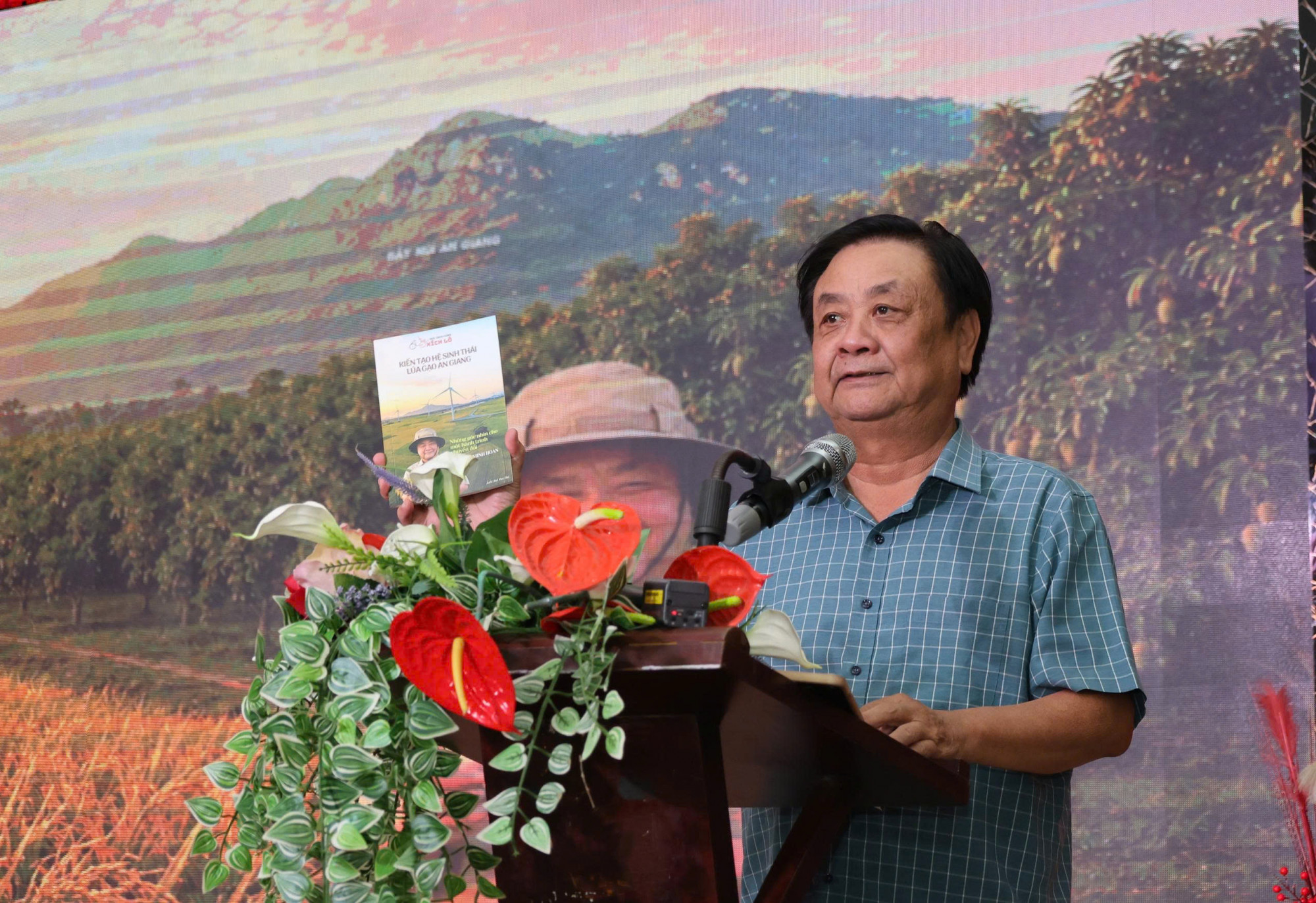 &ocirc;ng L&ecirc; Minh Hoan - nguy&ecirc;n Ph&oacute; chủ tịch Quốc hội, nguy&ecirc;n Bộ trưởng Bộ NN-PTNT cho rằng,