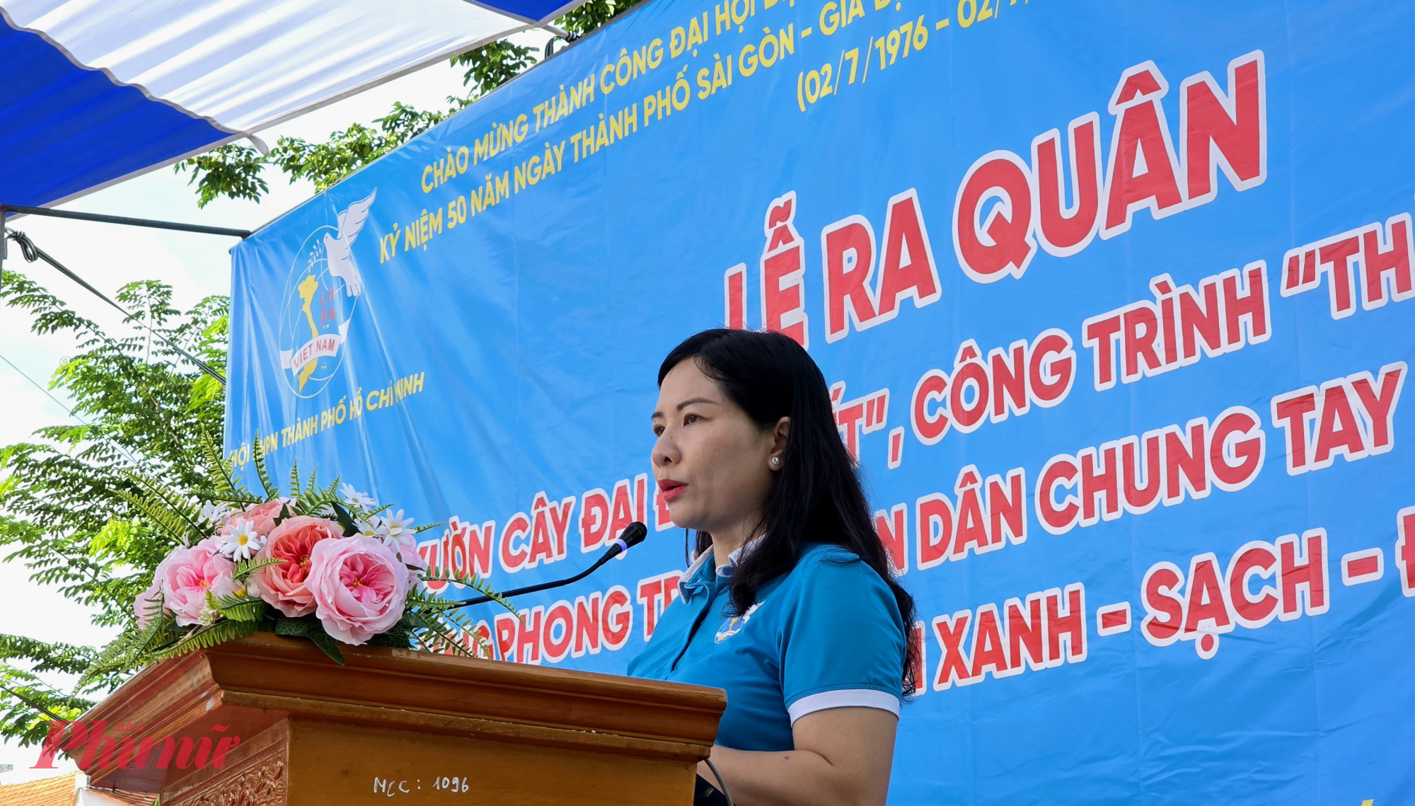 Trong khu&ocirc;n khổ chương tr&igrave;nh, b&agrave; Nguyễn Thị Ngọc Linh - Ph&oacute; chủ tịch Hội  LHPN TPHCM - ph&aacute;t biểu ph&aacute;t động lễ ra qu&acirc;n thực hiện &ldquo;vườn c&acirc;y đại  đo&agrave;n kết&rdquo;, c&ocirc;ng tr&igrave;nh &ldquo;th&agrave;nh phố mu&ocirc;n sắc hoa&rdquo;. B&agrave; khẳng định: c&ocirc;ng tr&igrave;nh mang &yacute; nghĩa đặc biệt, l&agrave; h&agrave;nh động thiết thực đầu ti&ecirc;n của c&aacute;c cấp Hội Phụ nữ Th&agrave;nh phố v&agrave; phụ nữ lực lượng vũ trang Quận khu 7 nhằm thiết thực ch&agrave;o mừng th&agrave;nh c&ocirc;ng của Đại hội đại biểu Phụ nữ to&agrave;n quốc lần thứ XIV v&agrave; kỷ niệm 50 năm ng&agrave;y Th&agrave;nh phố S&agrave;i G&ograve;n &ndash; Gia Định vinh dự, ch&iacute;nh thức mang t&ecirc;n Chủ tịch Hồ Ch&iacute; Minh