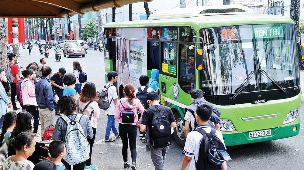 Không lo lạc đường khi đi khám bệnh bằng xe buýt tại TPHCM