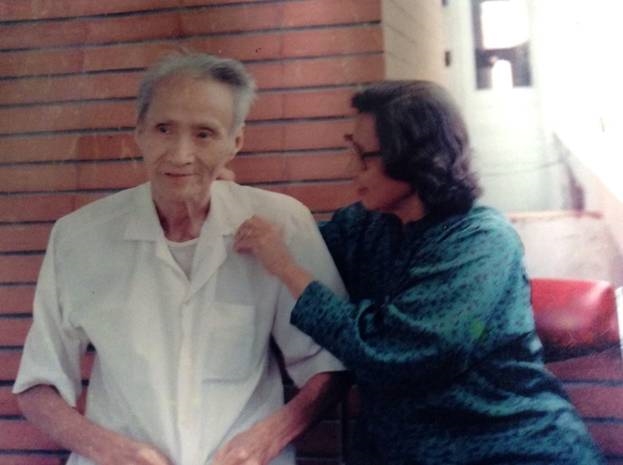 Nguyen Khac Vien (1913-1997): Truoc sau nhu mot - coi ba la Nhat