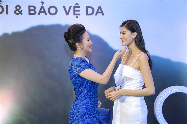 BS Nguyen Phuong Thao mach tuyet chieu lam dep cho nguoi dep Viet