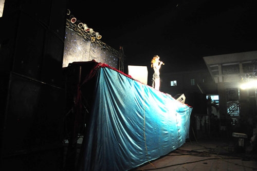 Show ca nhac tap ky o tinh: Lay lat song thoi bao gameshow