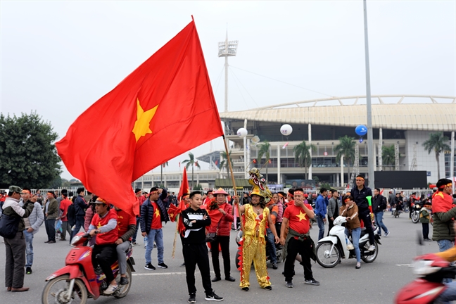 Thắng Malaysia, Việt Nam vô địch AFF Cup 2018, Quang Hải xuất sắc nhất giải Thang Malaysia, Viet Nam vo dich AFF Cup 2018, Quang Hai xuat sac nhat giai