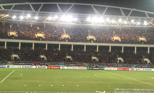 Thang Malaysia, Viet Nam vo dich AFF Cup 2018, Quang Hai xuat sac nhat giai