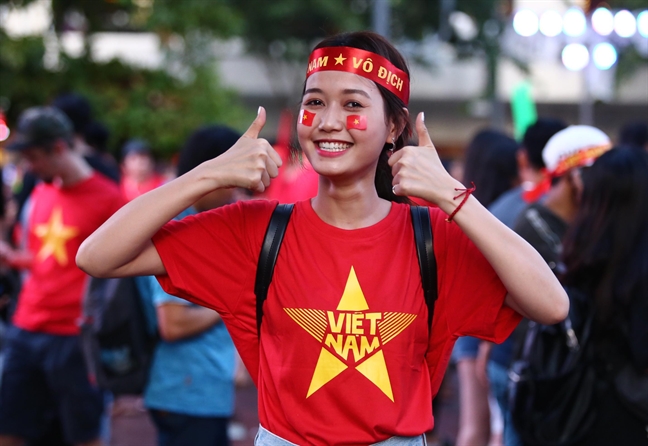 Thắng Malaysia, Việt Nam vô địch AFF Cup 2018, Quang Hải xuất sắc nhất giải Thang Malaysia, Viet Nam vo dich AFF Cup 2018, Quang Hai xuat sac nhat giai