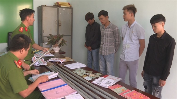 Nhóm đối tượng cho hơn 1.000 lượt người dân vay nặng lãi 15-20%/tháng