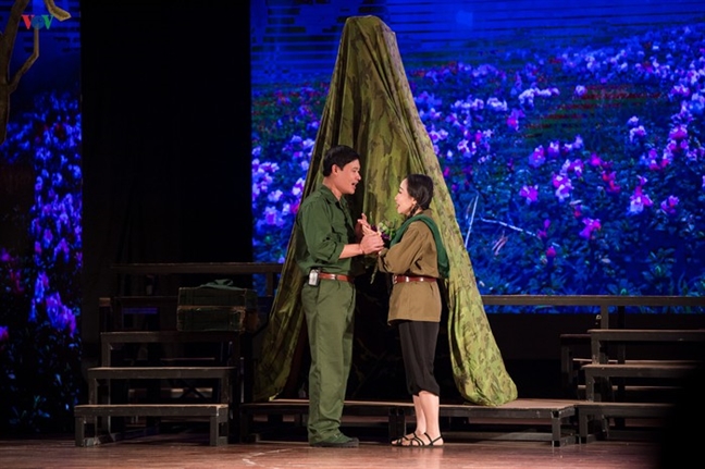 Ke chuyen Truong Bon bang dan ca xu Nghe