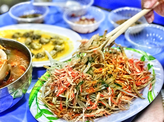 Le la kham pha hang oc noi tieng nhat o