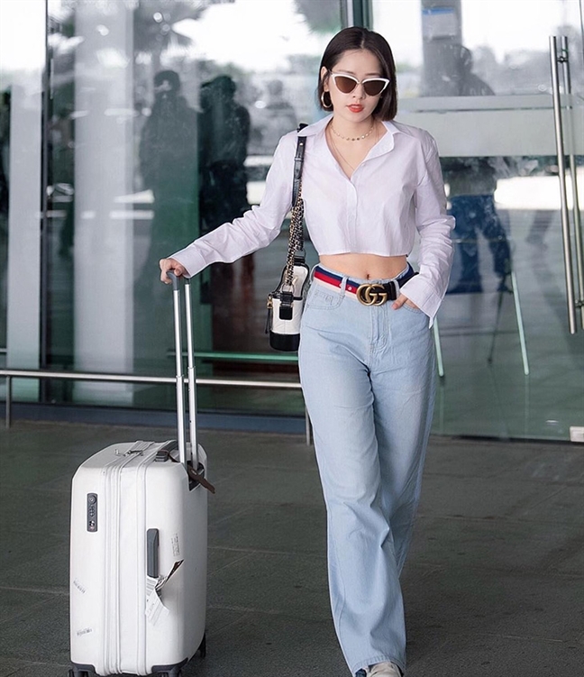 Chi Pu bien san bay thanh &lsquo;san dien thoi trang&rsquo; nho style cuc chat