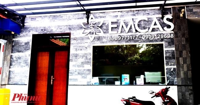 Bac si lien quan vu tu vong o Benh vien Tham my Emcas: Gia mao chung chi hanh nghe?